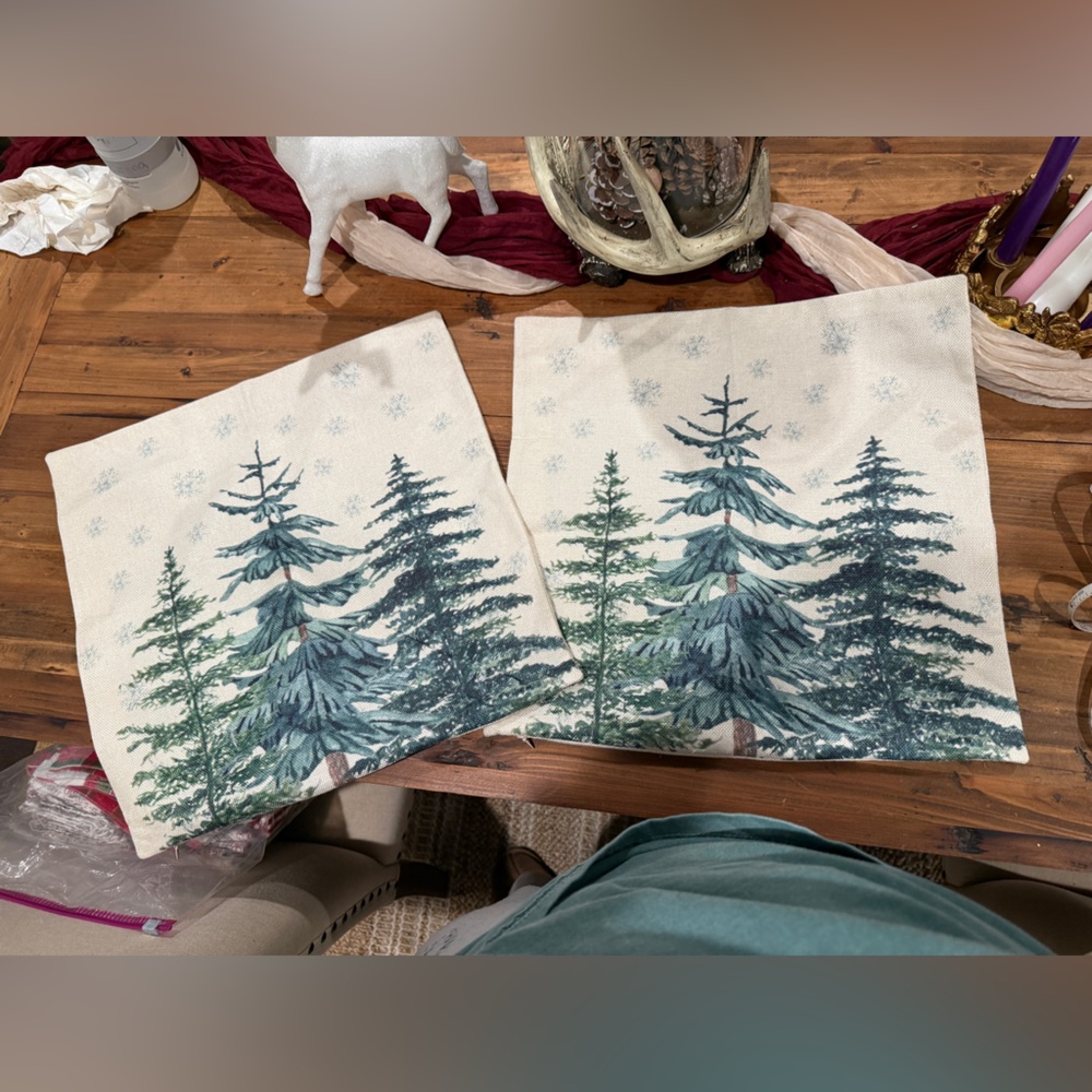 Set of 2 Farmhouse Christmas Tree Pillow covers